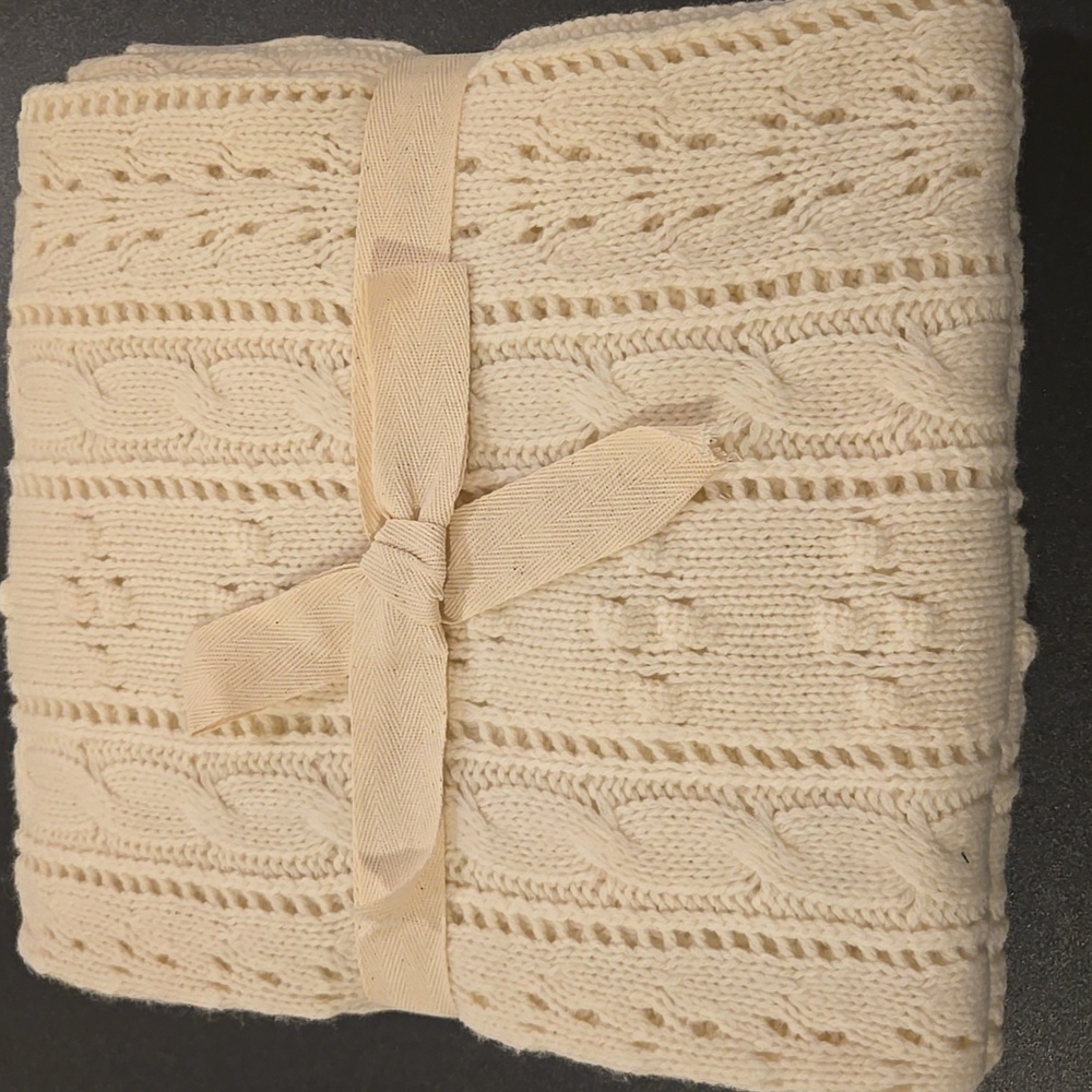 McGee & Co Elegant Cream Cable Knit Throw Blanket